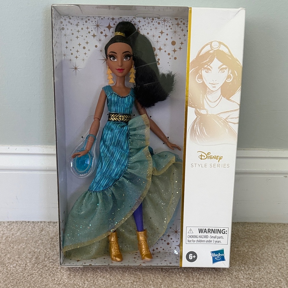 Disney Style Series Jasmine Doll in Blue and Gold